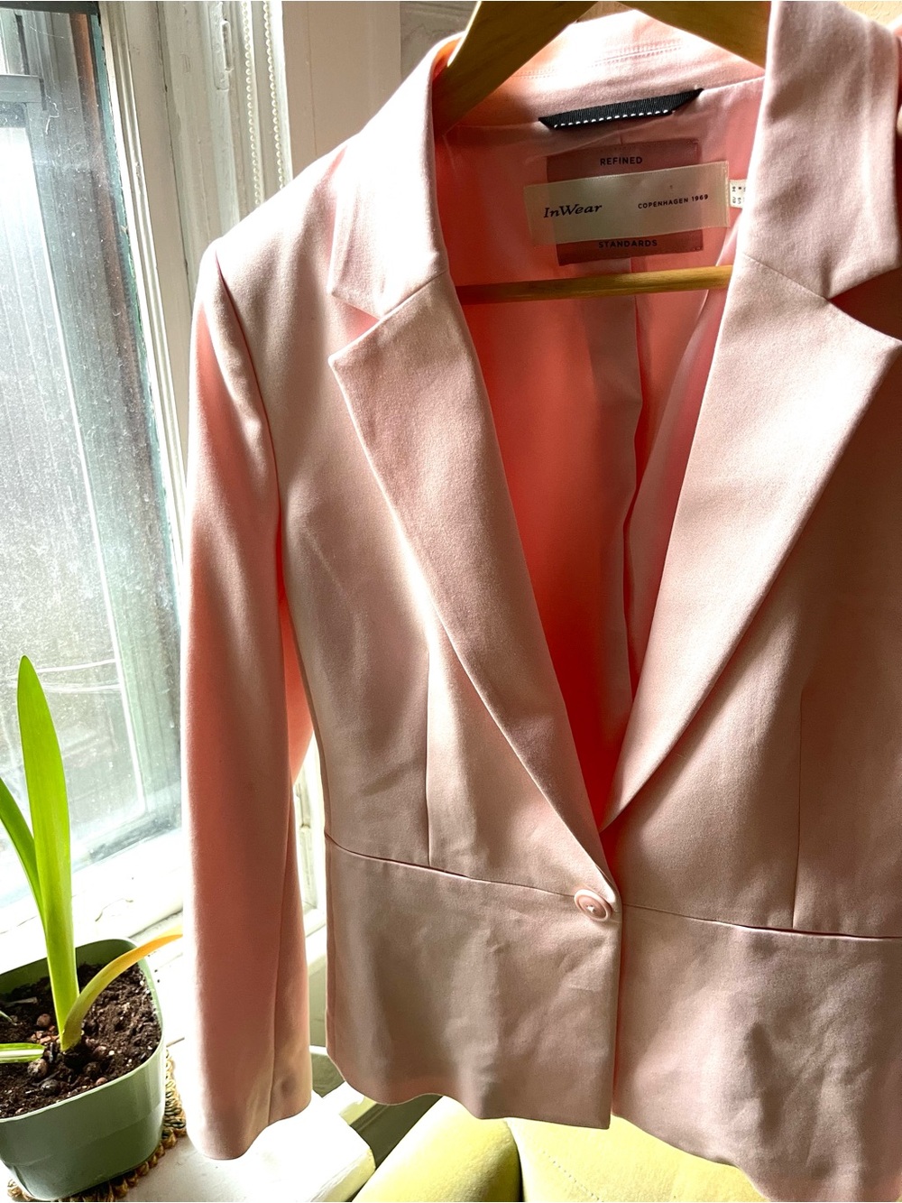 InWear 1969 Light Pink Single-Button Tailored Blazer - Picture 2 of 10